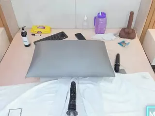 katty-lorenz's Live Sex Cam Show