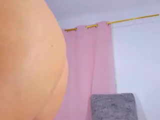 April Adamson's Live Sex Cam Show