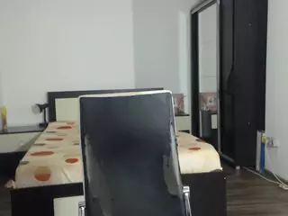 dedesibel1's Live Sex Cam Show