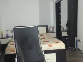 dedesibel1's Live Sex Cam Show