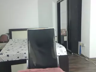 dedesibel1's Live Sex Cam Show