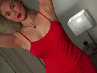 eseniyalove's Live Sex Cam Show