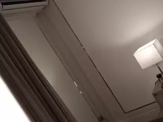 eseniyalove's Live Sex Cam Show