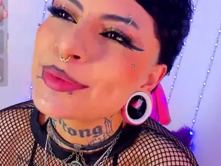 Rainnbow_'s Live Sex Cam Show