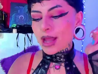 Rainnbow_'s Live Sex Cam Show