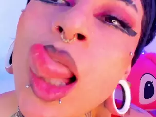 Rainnbow_'s Live Sex Cam Show