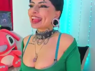 Rainnbow_'s Live Sex Cam Show