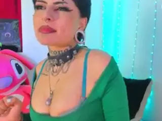 Rainnbow_'s Live Sex Cam Show