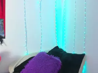 Rainnbow_'s Live Sex Cam Show