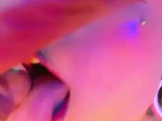Rainnbow_'s Live Sex Cam Show