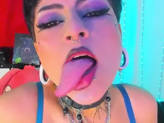 Rainnbow_'s Live Sex Cam Show