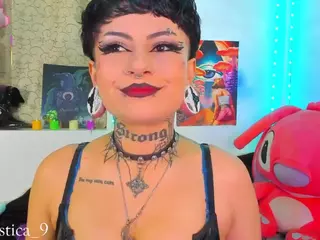 Rainnbow_'s Live Sex Cam Show