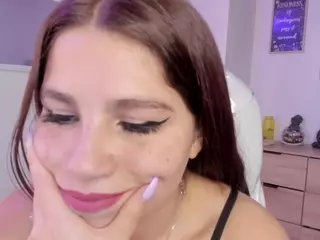 Blue-Hazel's Live Sex Cam Show