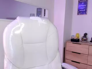 Blue-Hazel's Live Sex Cam Show