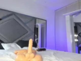 niiaa1's Live Sex Cam Show