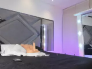 niiaa1's Live Sex Cam Show