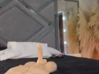 niiaa1's Live Sex Cam Show