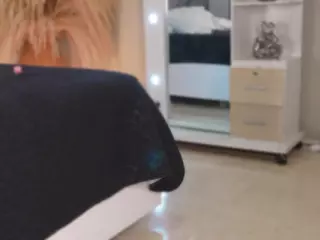niiaa1's Live Sex Cam Show