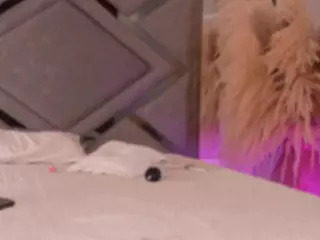 niiaa1's Live Sex Cam Show