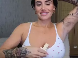 Libbyloveheart's Live Sex Cam Show