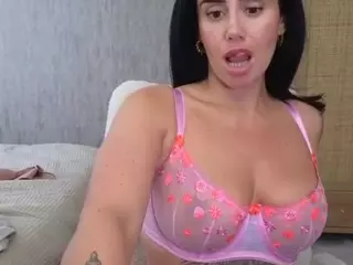 Libbyloveheart's Live Sex Cam Show