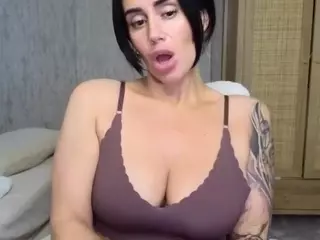 Libbyloveheart's Live Sex Cam Show