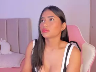 isabella-bunny's Live Sex Cam Show