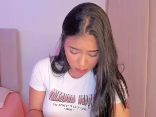 isabella-bunny's Live Sex Cam Show