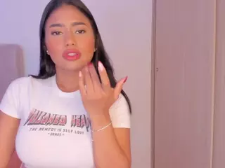 isabella-bunny's Live Sex Cam Show