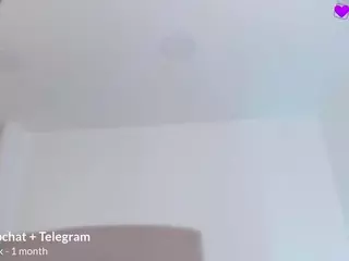 Maddy's Live Sex Cam Show