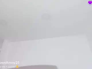 Maddy's Live Sex Cam Show