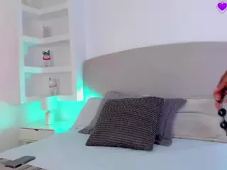 Maddy's Live Sex Cam Show