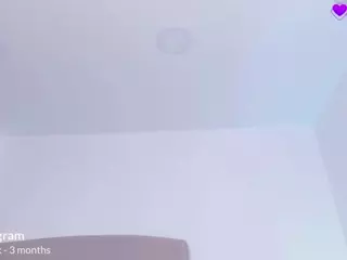 Maddy's Live Sex Cam Show