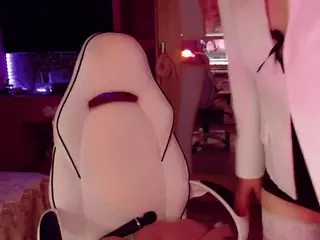 annie1ann's Live Sex Cam Show