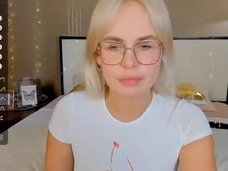 bellatip's Live Sex Cam Show