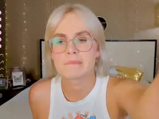 bellatip's Live Sex Cam Show