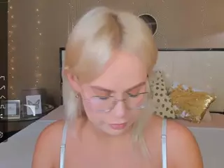 bellatip's Live Sex Cam Show