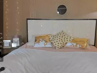 bellatip's Live Sex Cam Show
