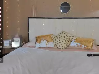 bellatip's Live Sex Cam Show