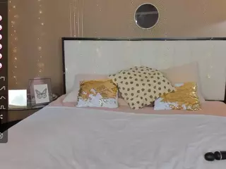 bellatip's Live Sex Cam Show