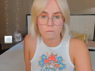 bellatip's Live Sex Cam Show