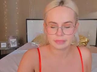 bellatip's Live Sex Cam Show