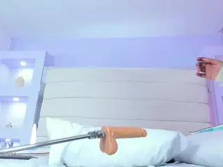 elizabeth-bree's Live Sex Cam Show