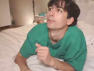 Bambi's Live Sex Cam Show