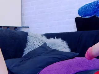 ivorydreams's Live Sex Cam Show