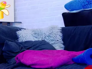 ivorydreams's Live Sex Cam Show