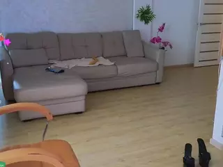 rabbits-couplee's Live Sex Cam Show