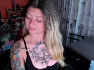 Emma's Live Sex Cam Show