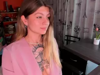 Emma's Live Sex Cam Show