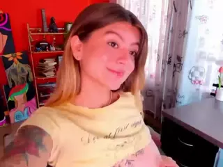 Emma's Live Sex Cam Show